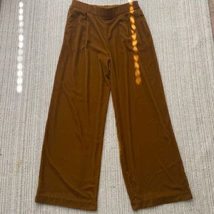 Gap Velvet Wide Leg Pants